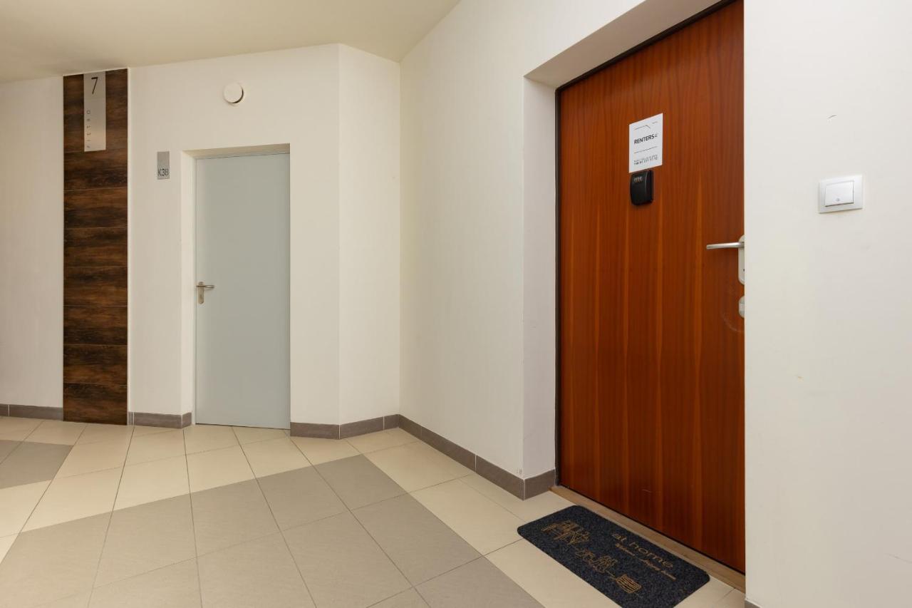 Quiet Apartment Park Edwarda Szymańskiego by Renters Warszawa Zewnętrze zdjęcie